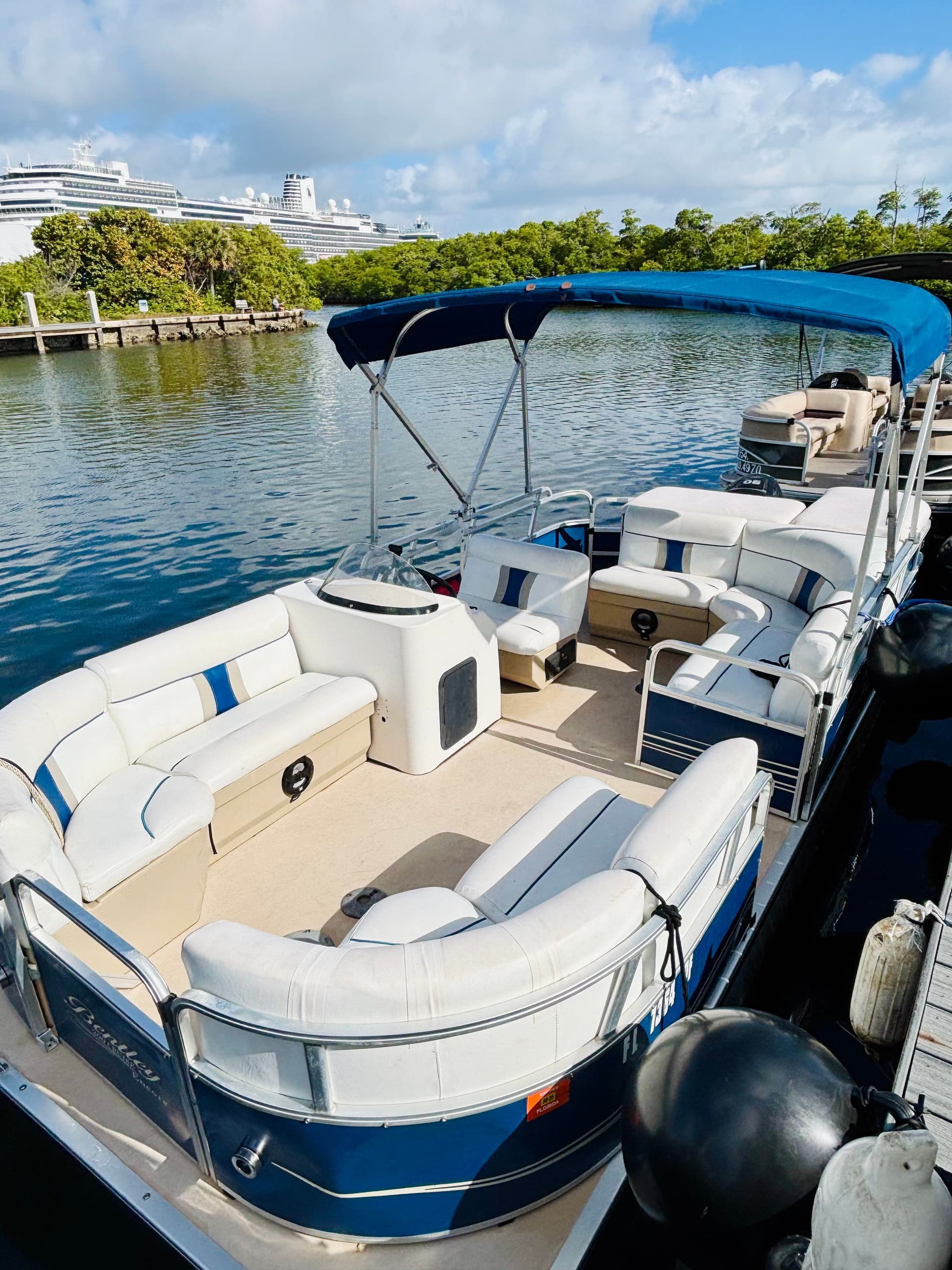 Pontoon Boat Rental in Dania Beach, Florida Adventure