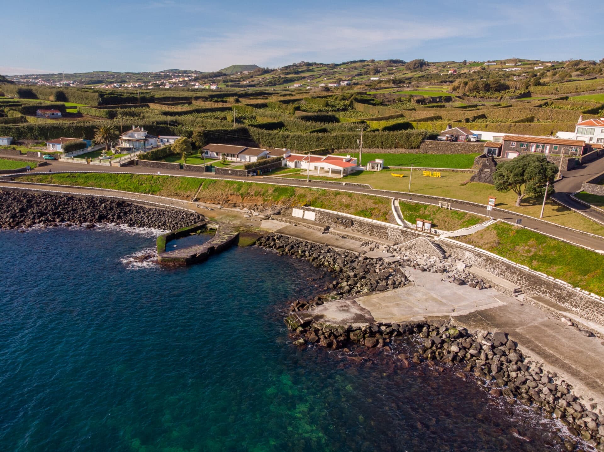 Enchanting Bays of Ilha Terceira: Monte Brasil to Serra do Cume in Three Hours photo 4