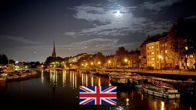 Night Ghost Tour & Mysteries with Bristol Goes Bump in the Night