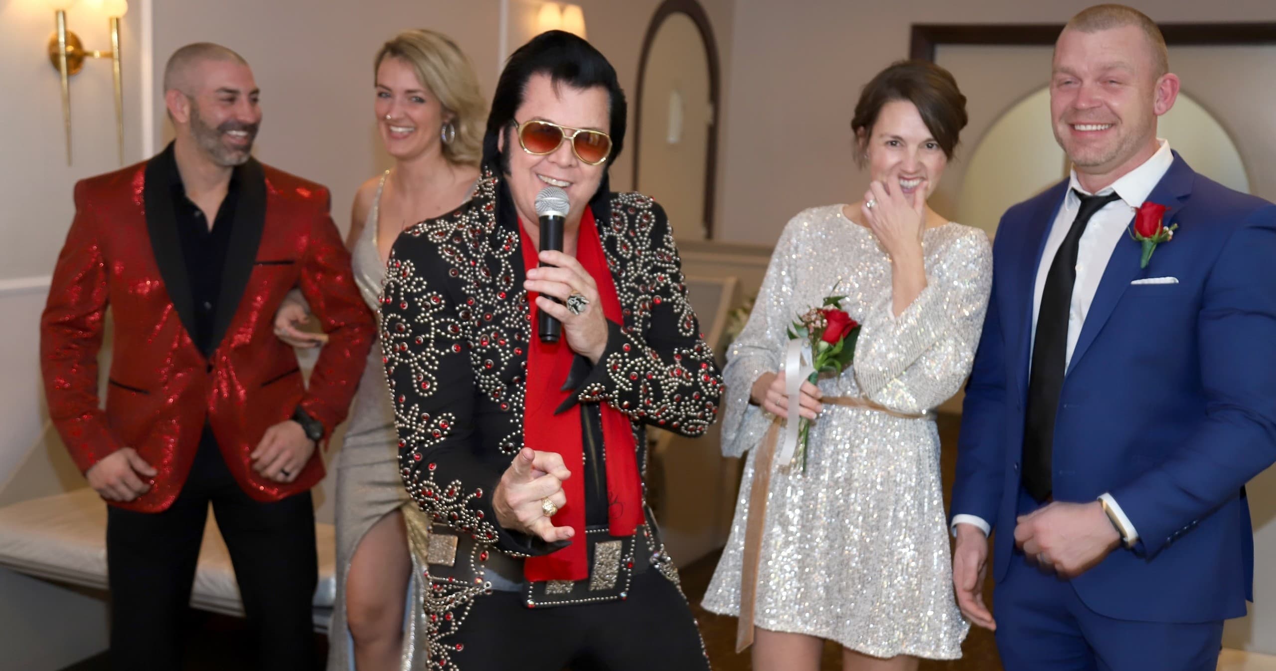 Elvis Themed Group Ceremonies in Las Vegas, Nevada