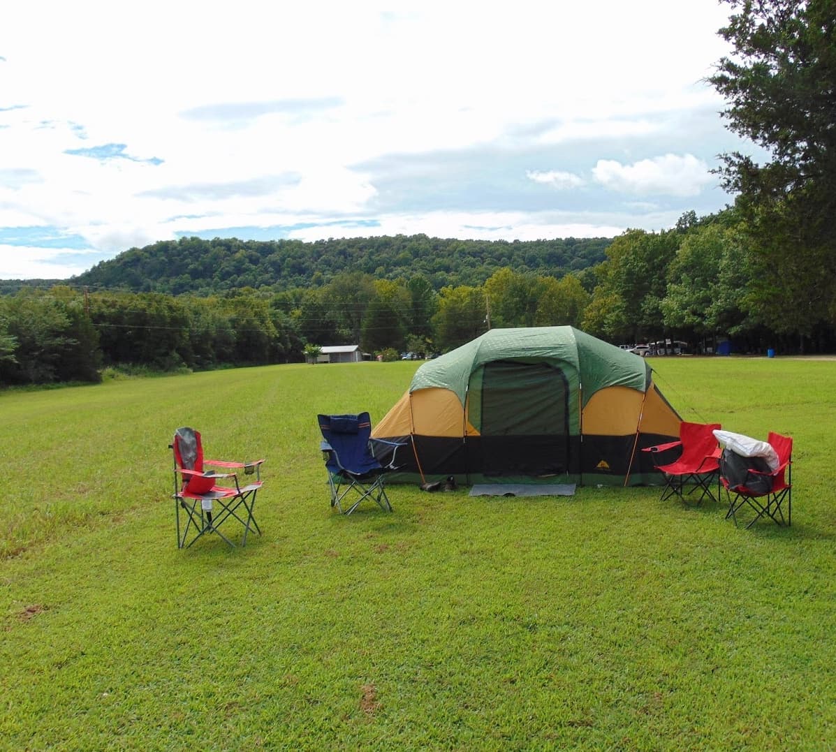 Camping & Tent Sites at Trestle Park on Elk River