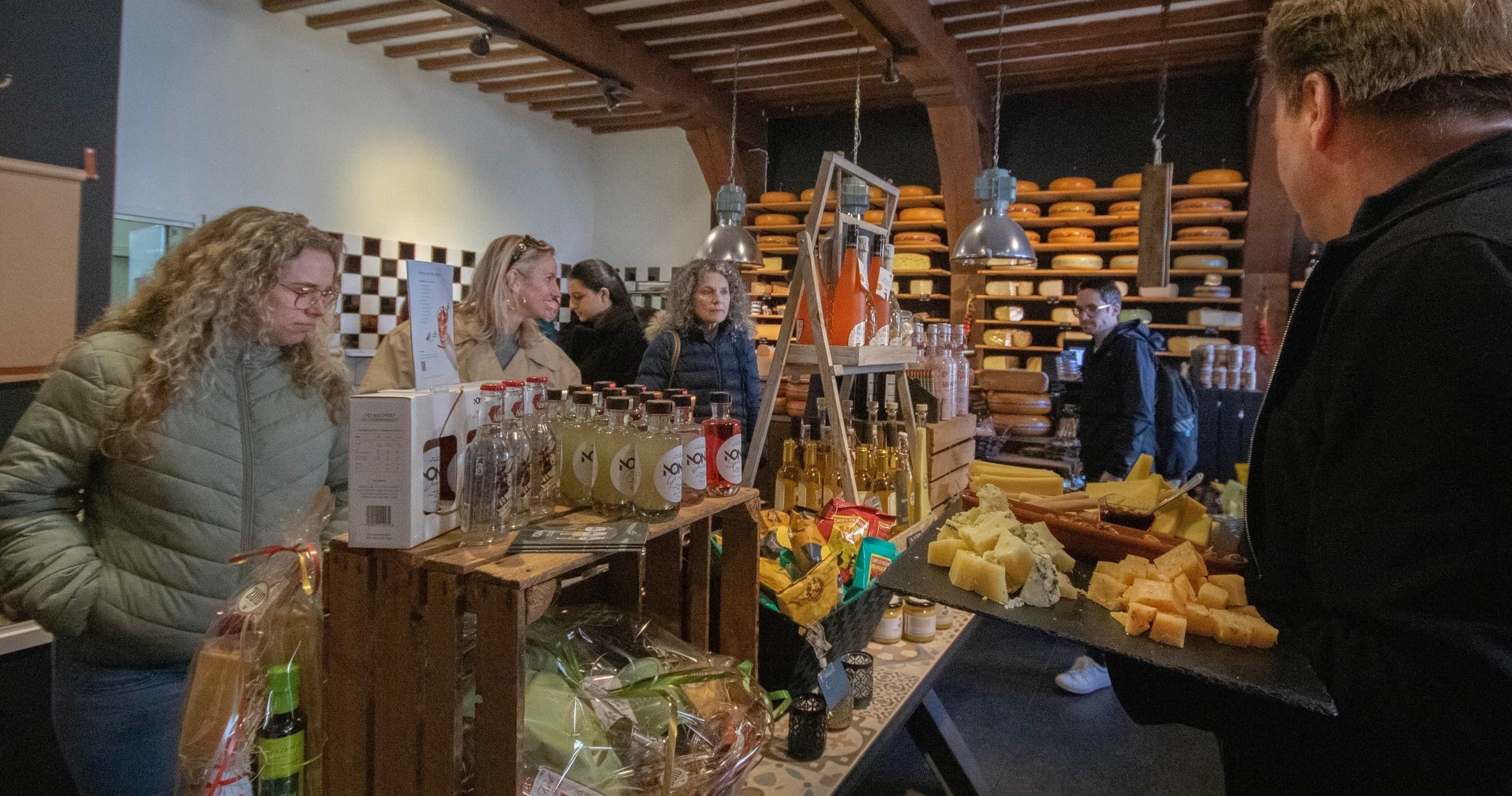 Private Hoorn Food & History Walking Tour on the IJsselmeer photo 4