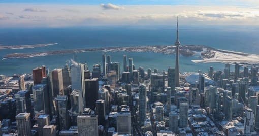 Romantic Jewel: Private Helicopter Flight Over Toronto's Skyline