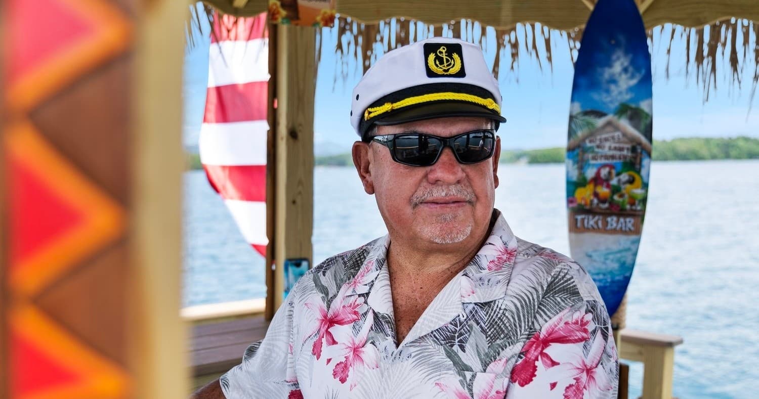 Lake Keowee Mountain & Waterfall Cruise by Keowee Tiki Kruizin