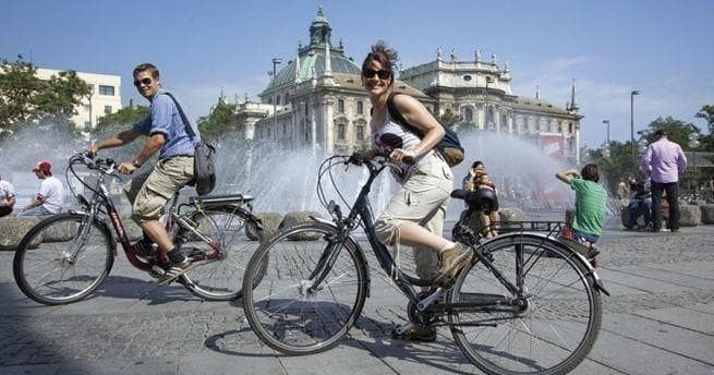 Munich Bike Tour with Radius Tours: Ride Through History