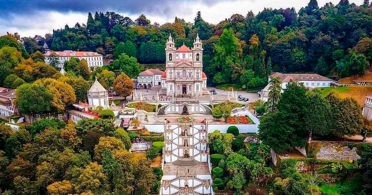 Heritage Tour with Trek Portugal in Porto
