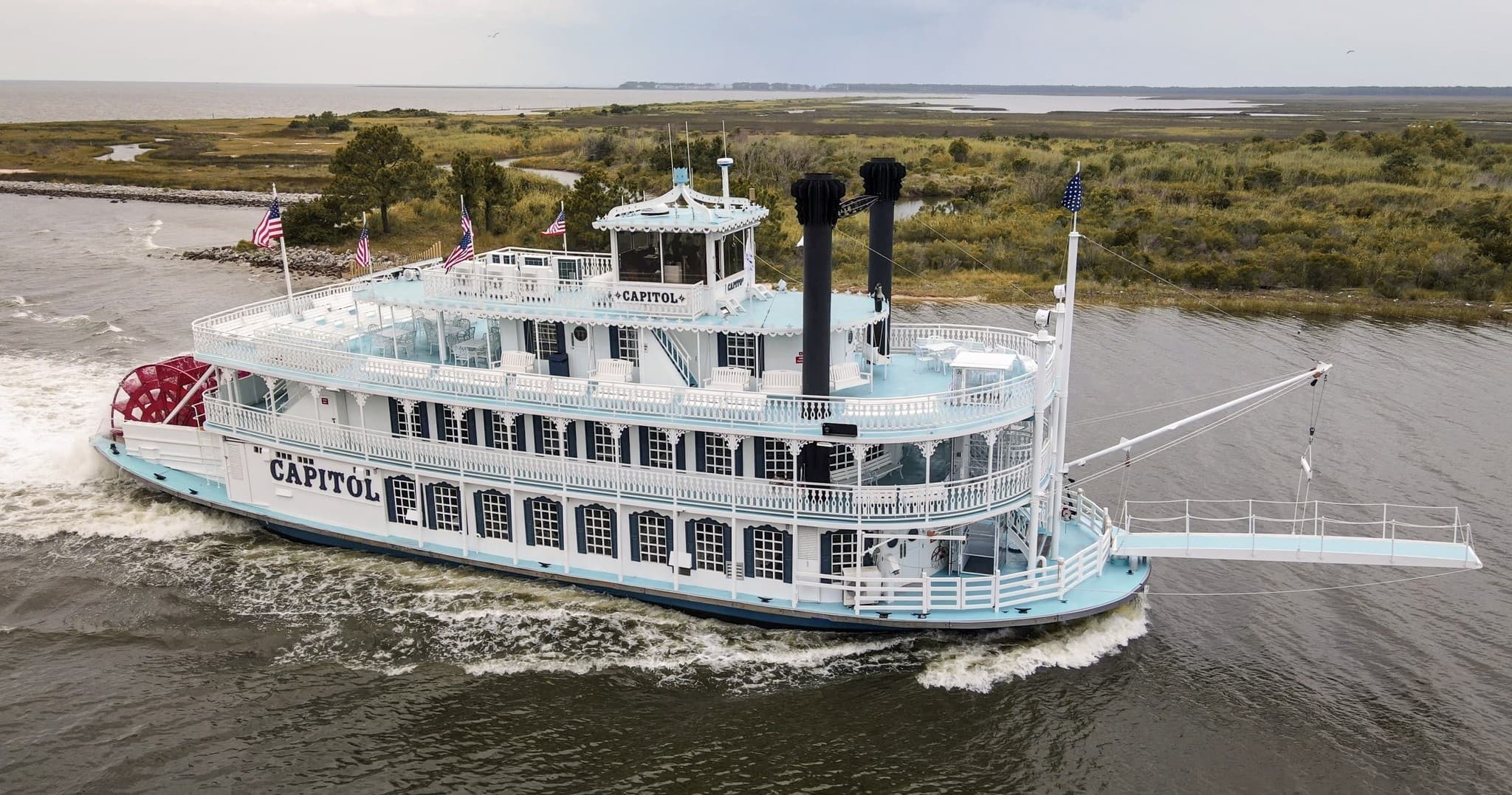 Experience Nashville’s Dinner Cruise: Paddlewheel Charm and Southern Flavors on the Cumberland River