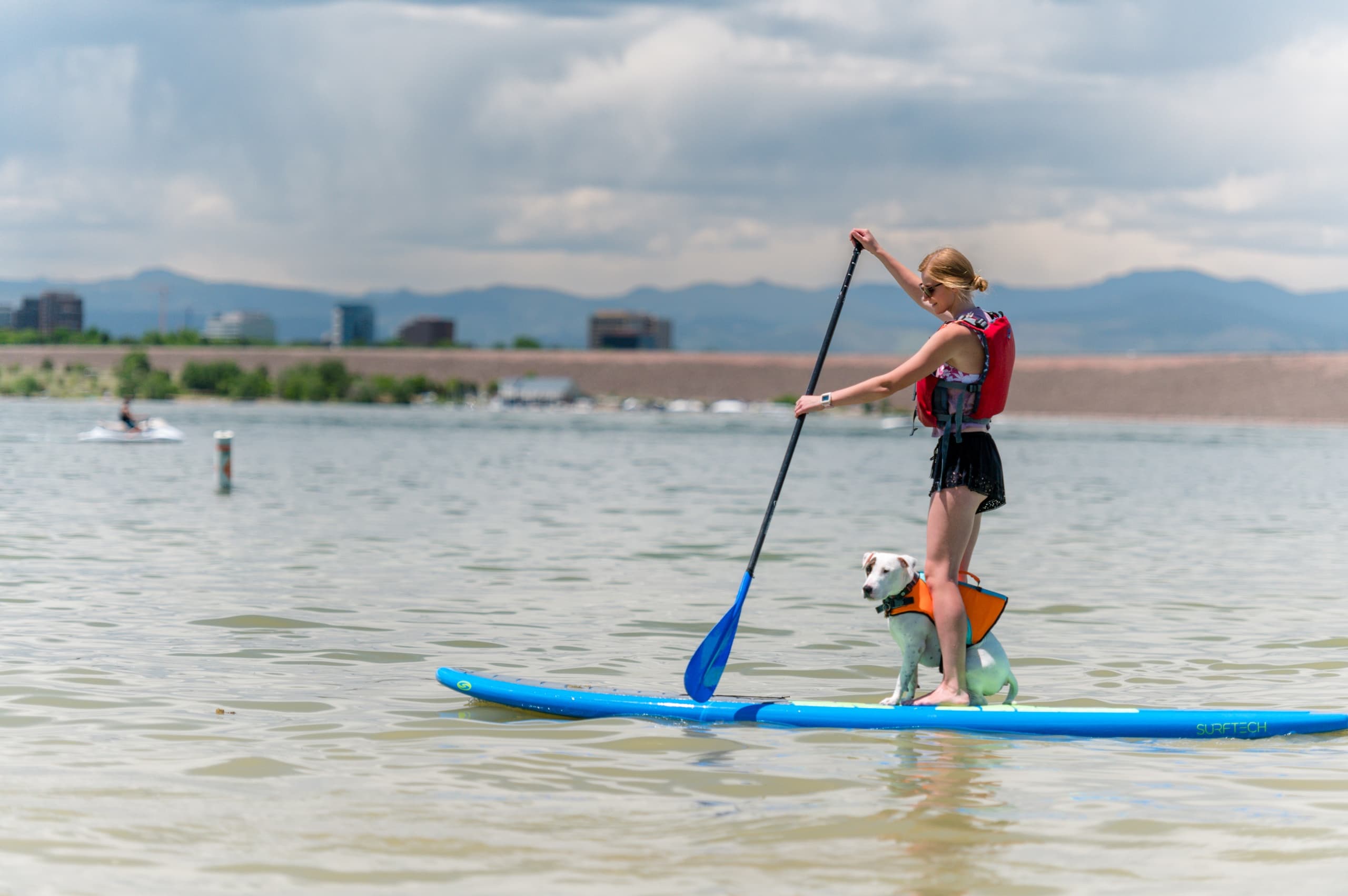1 Hour Paddleboard & Kayak Rental at Cherry Creek Swim Beach