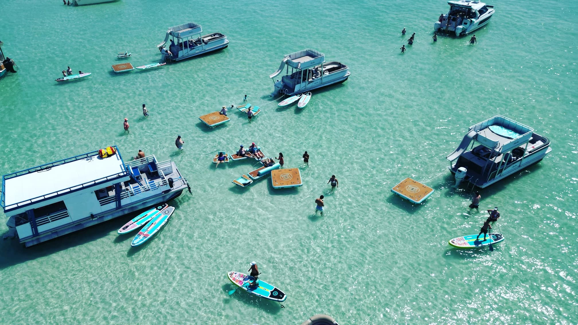 Destin Pontoon Charters fleet