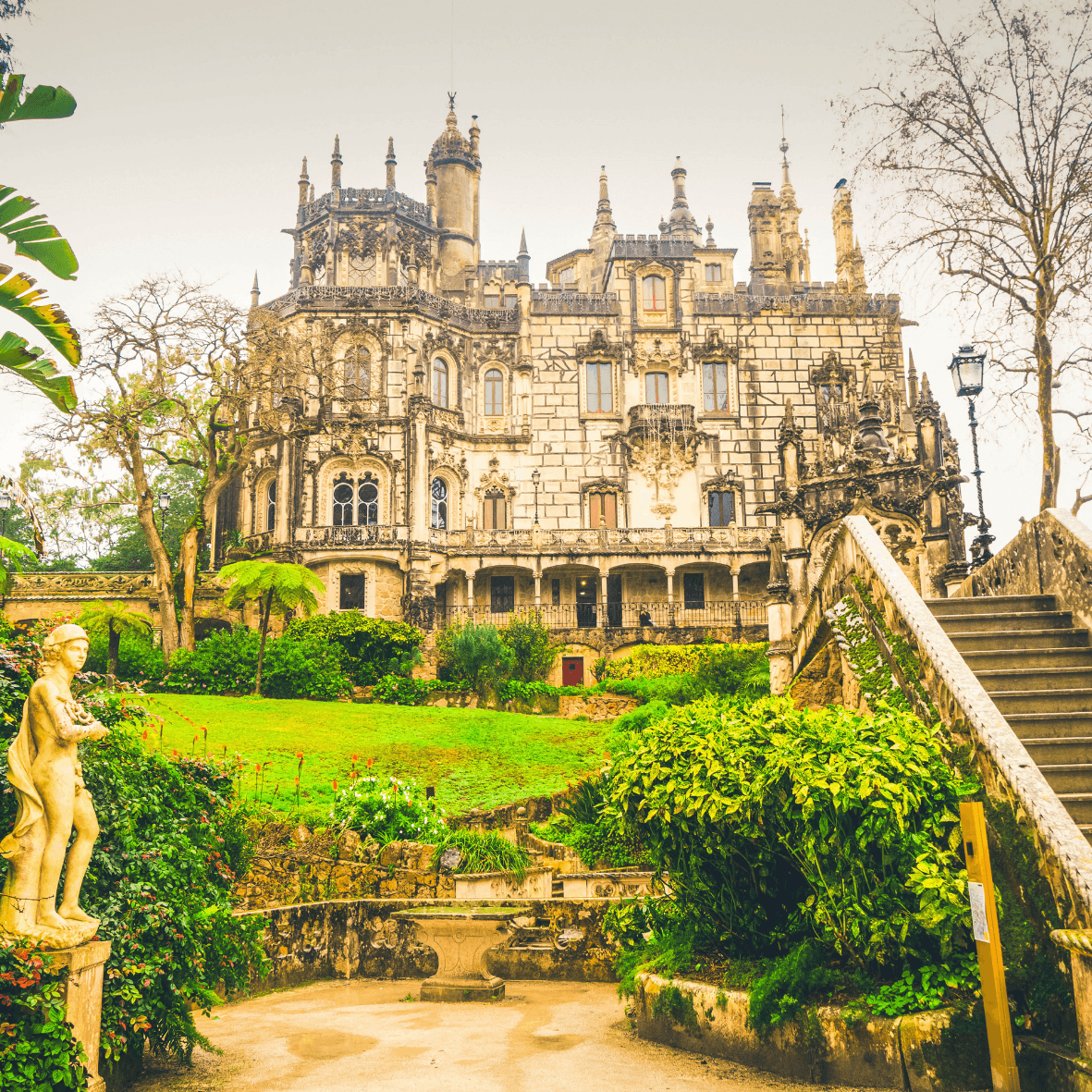 Sintra Mystical: Full-Day Tour to Pena Palace, Quinta da Regaleira & Cabo da Roca
