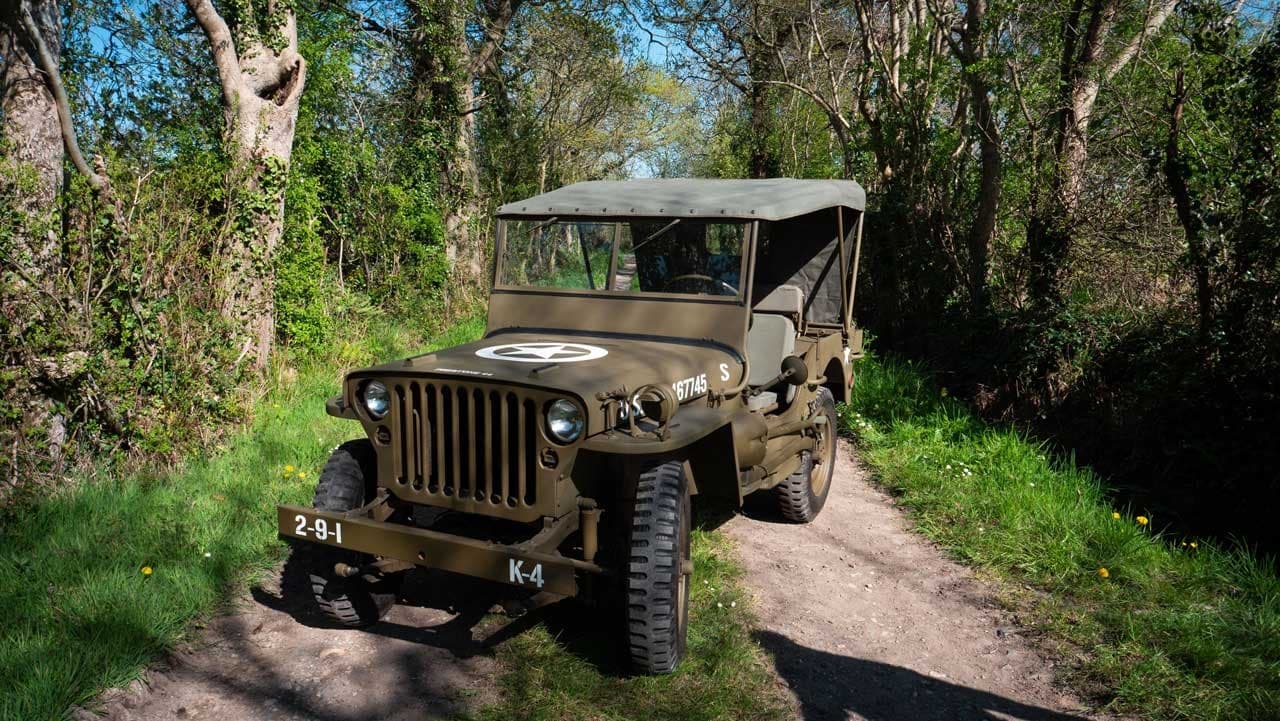 Half-Day Jeep Tour of Omaha Beach: Drive the D-Day Roads of Normandy