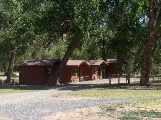 Cabin Rentals in Hotchkiss: Orchard-to-Mesa Basecamp for Black Canyon Adventures