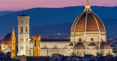 Panoramic city skyline with Florence cathedral, walking tour