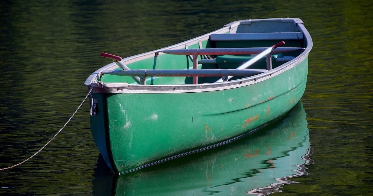 Water Activities at Wateree Marina: Canoe Rentals for Outdoor Enthusiasts