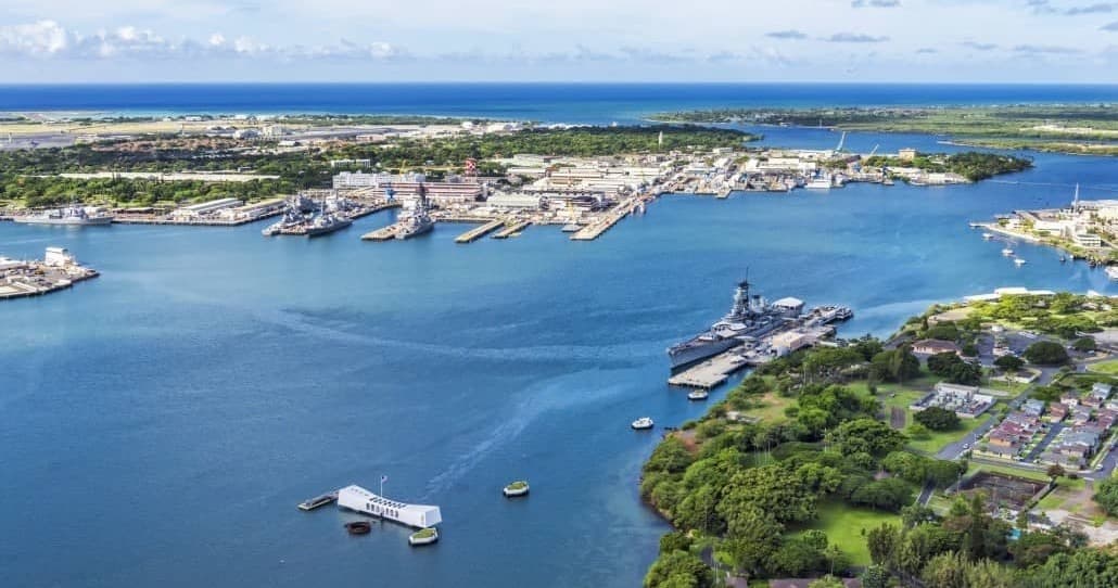 Aerial & Land Adventure in O‘ahu with Pearl Harbor Tours
