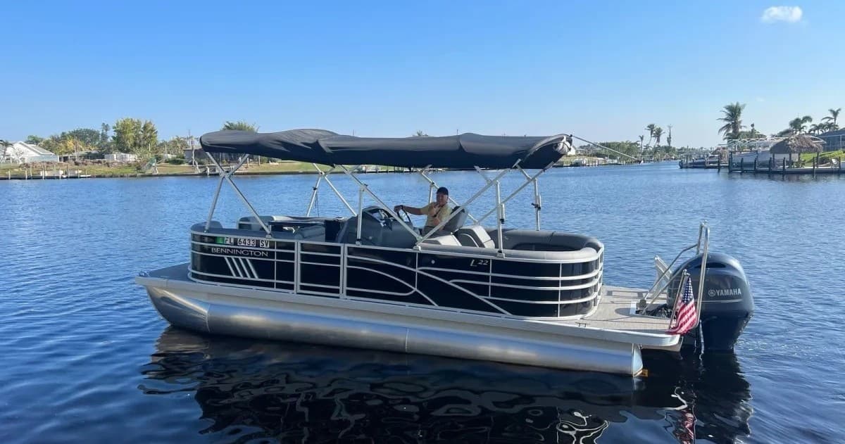 Cruise Experience | Boat Tour in Cape Coral, Florida