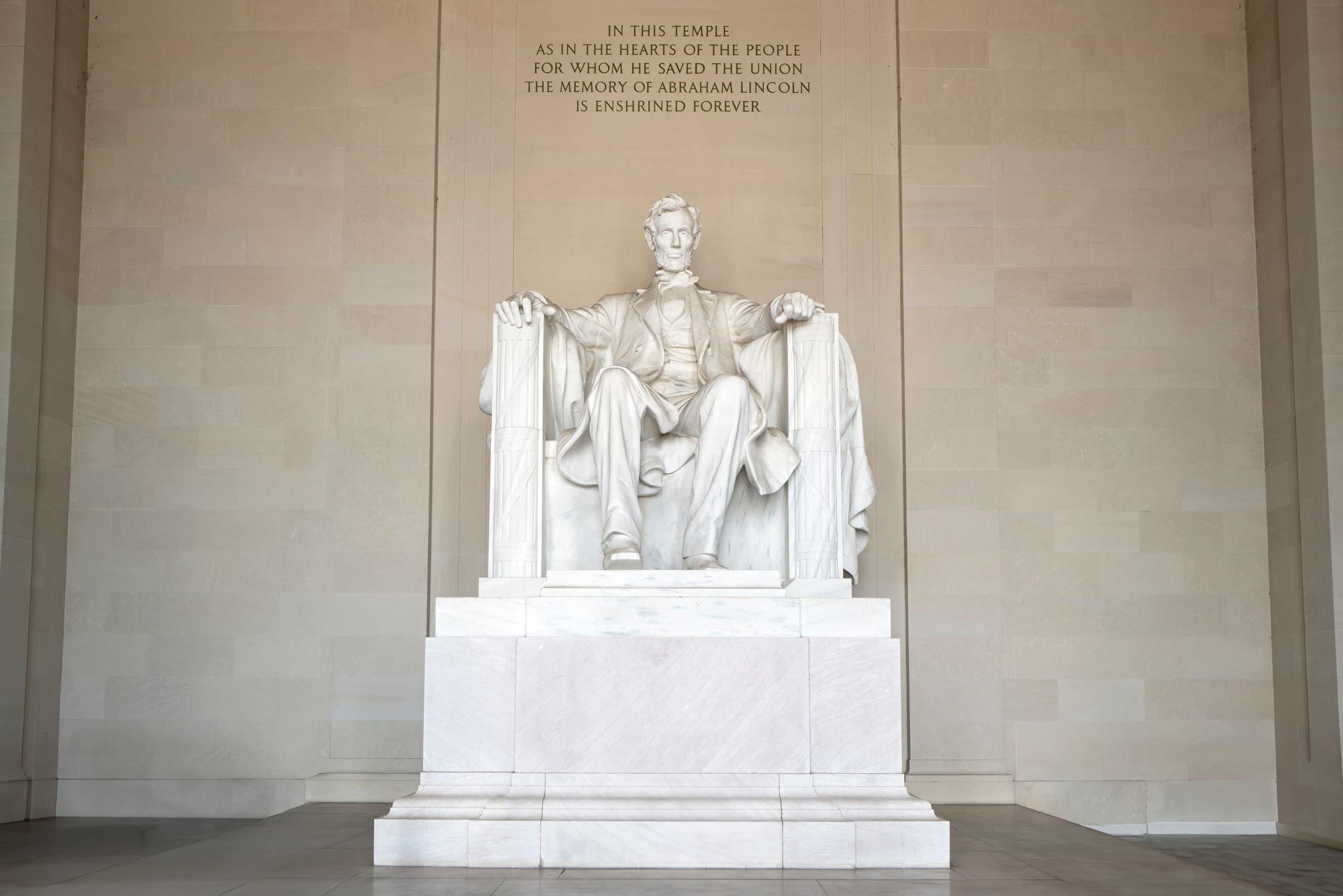 Power Walk Through History: National Mall & Washington Monument 1.5‑Hour Guided Tour photo 2