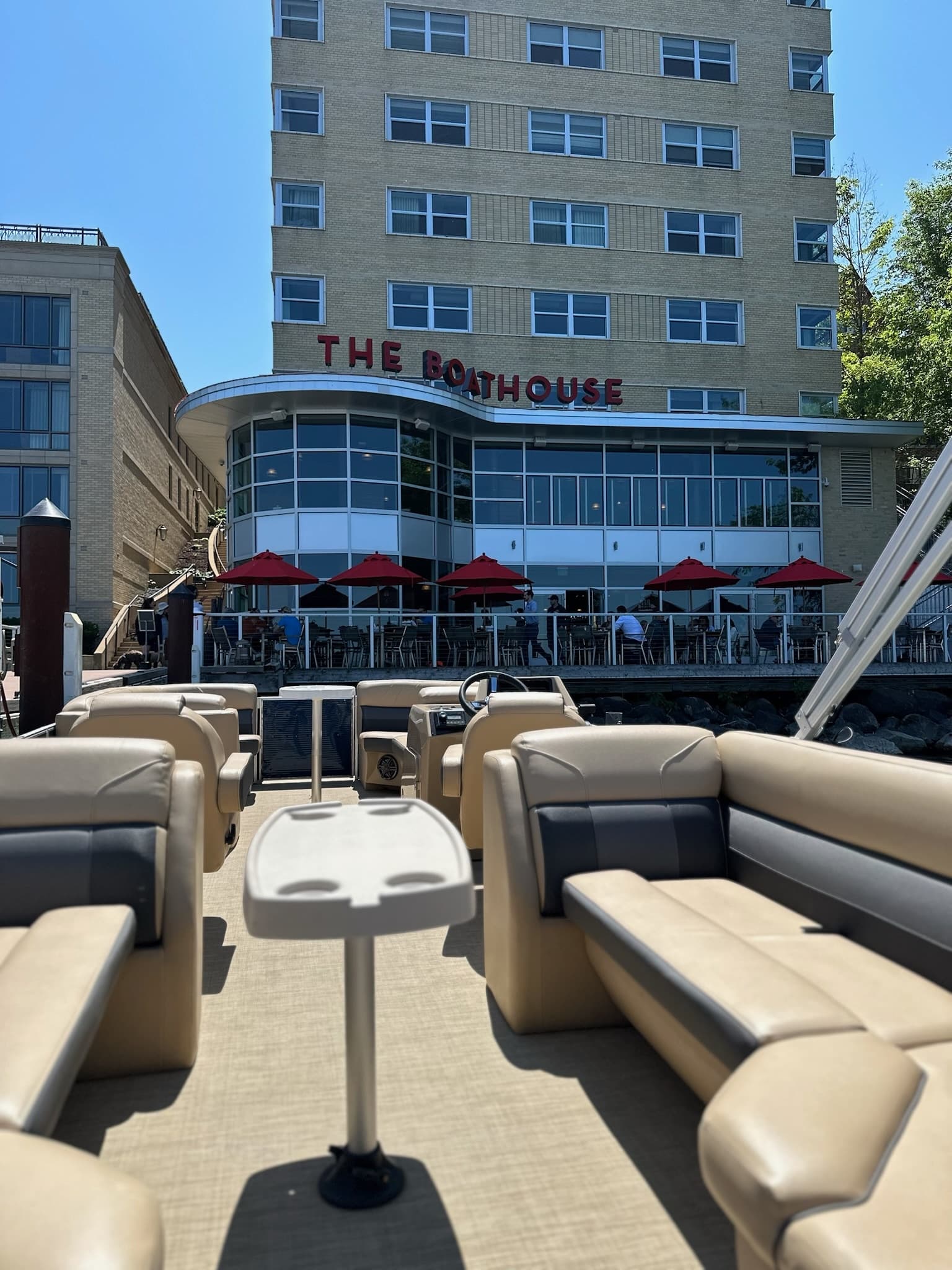 Rhythm and ‘Toons Pontoon Tour in Middleton, Wisconsin