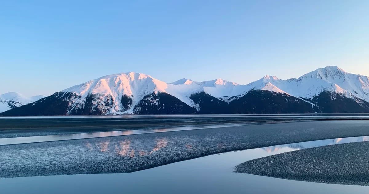 Tonsina Beach Hiking with Flying Cow Outfitters in Cooper Landing