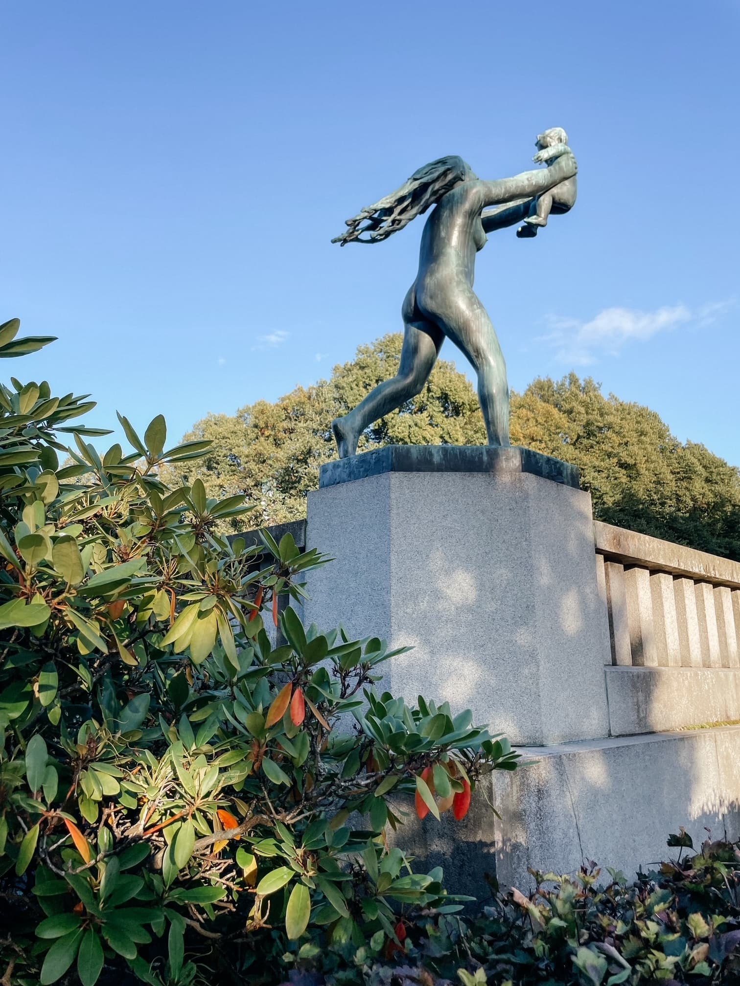 Soundwalk Through Vigeland Park: Music-Led Sculpture Tour in Oslo photo 3