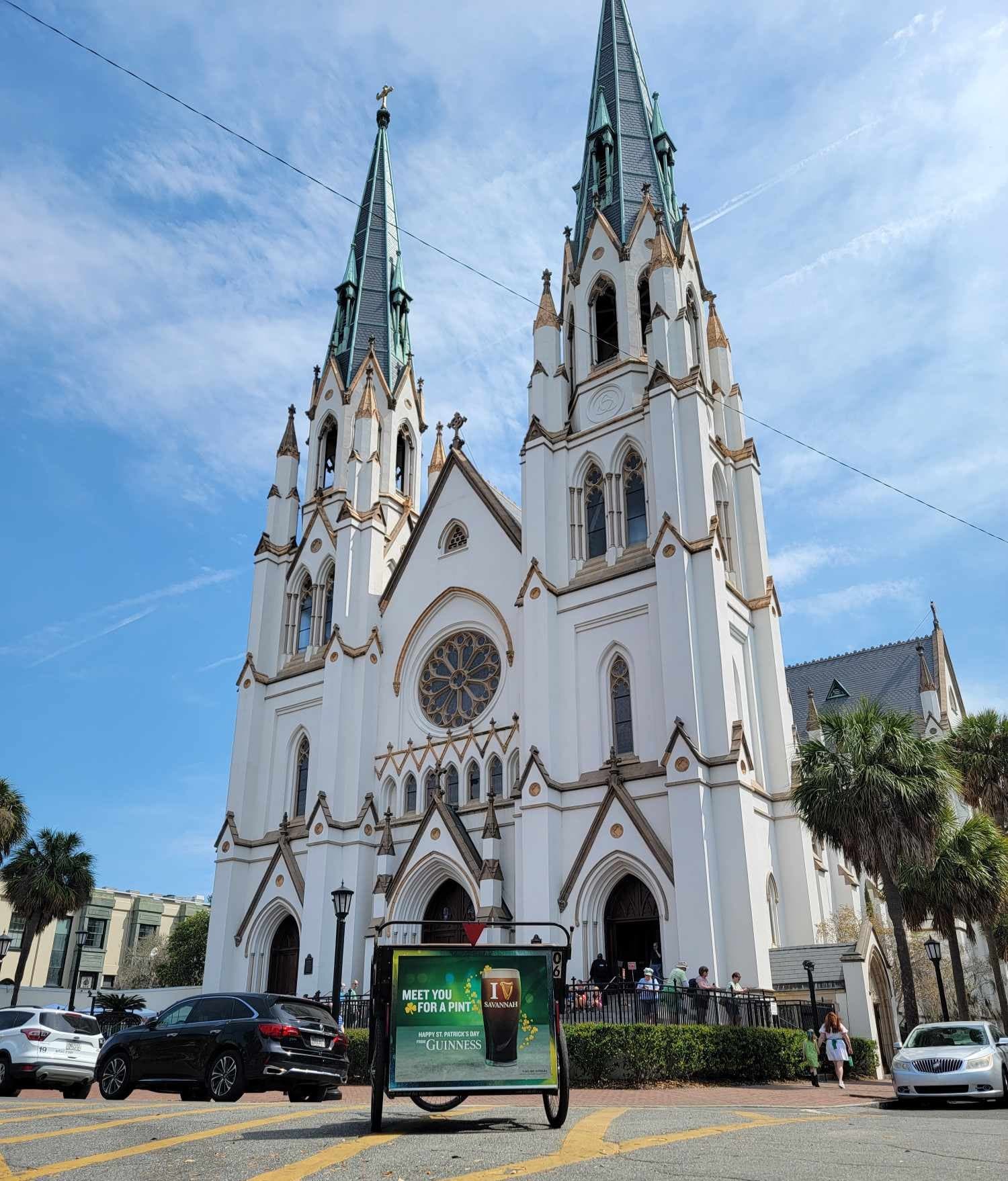 Explore Savannah Historic District: Personalized 3-Hour Pedicab Adventure