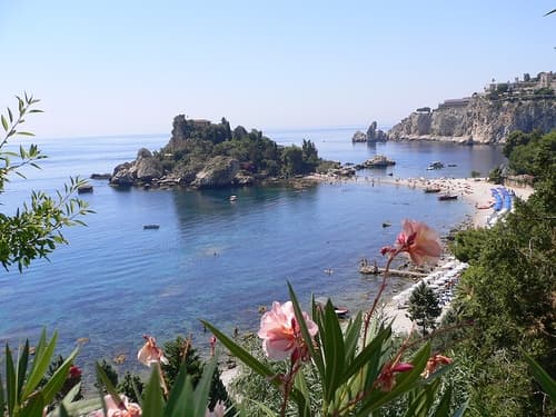 Explore Mount Etna and Alcantara Gorge: Ultimate Tours from Taormina