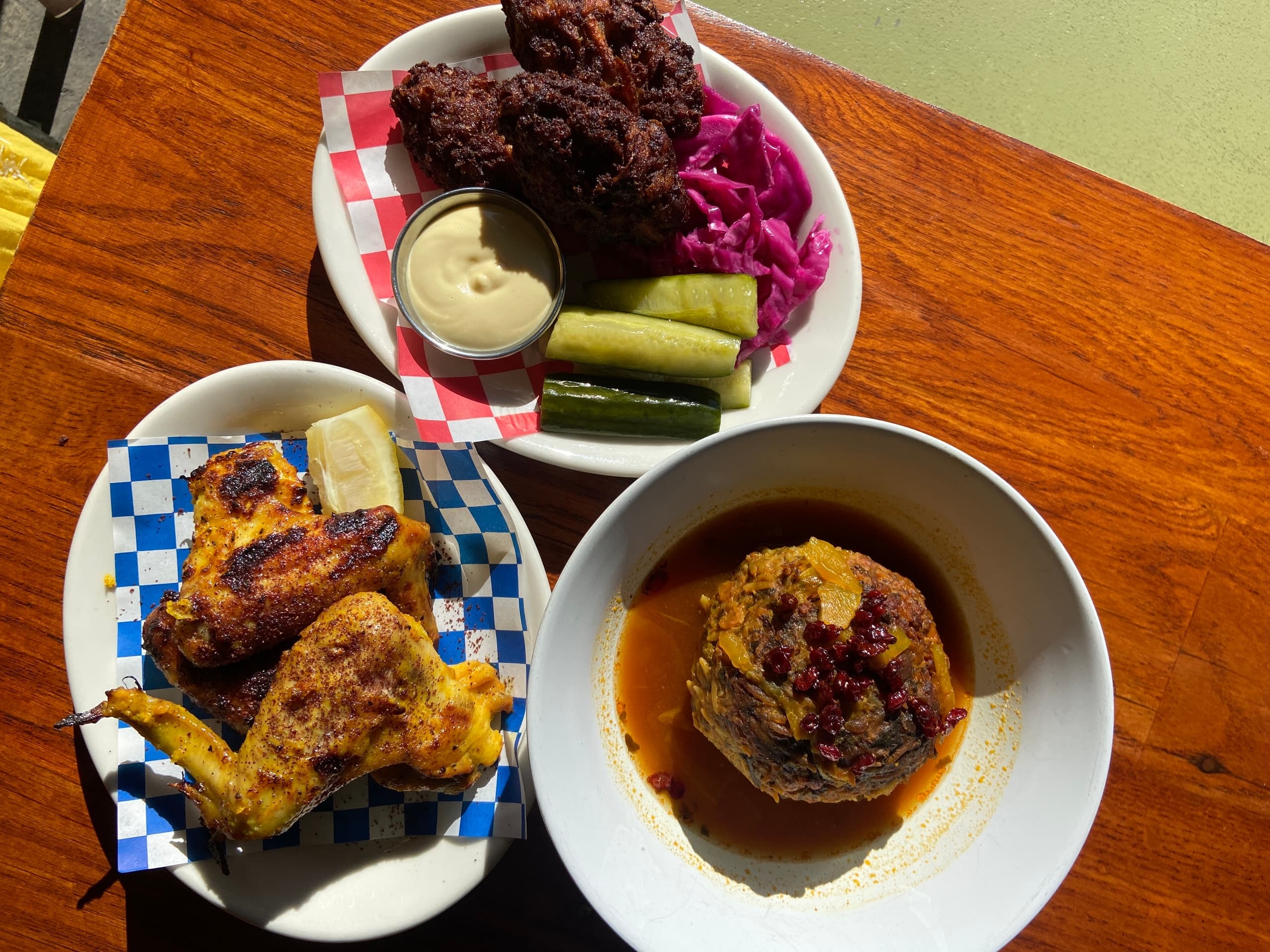 Taste Silver Lake: A Three-Hour Food and Architecture Walk on Sunset Boulevard