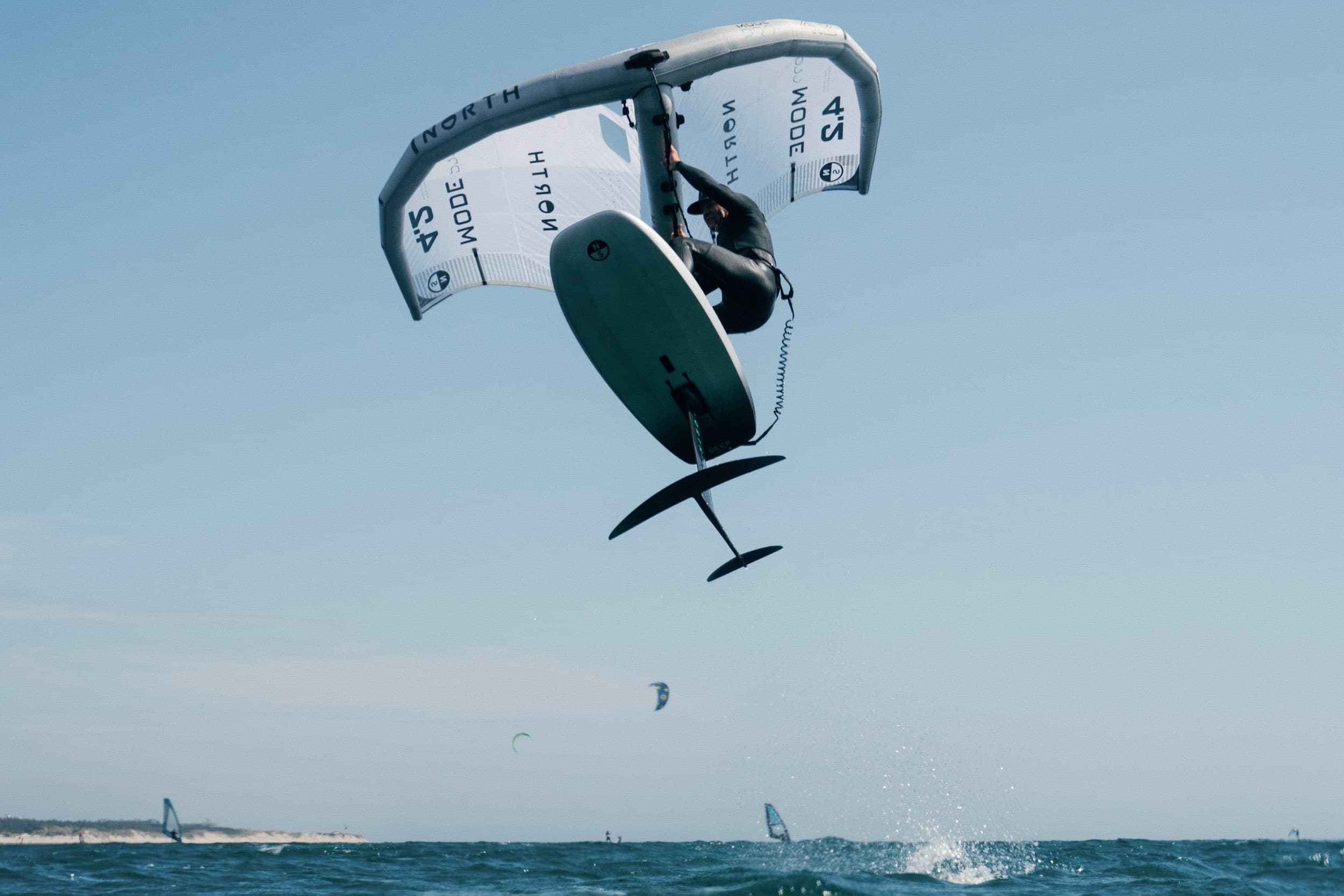 Viana do Castelo Wingfoil and Foil Board Rentals — Board and Foil Rental photo 1