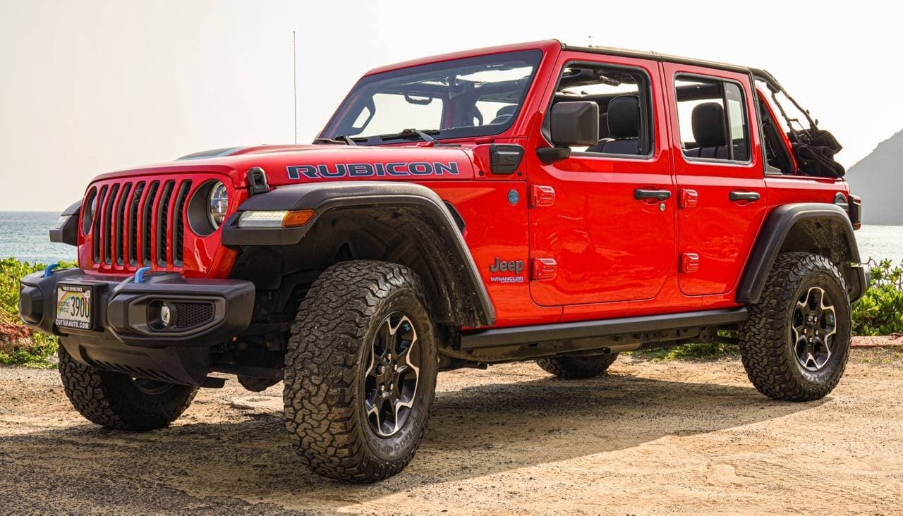 Ultimate Jeep Package: Private Oahu Jeep Tours and Multi-Day Rentals photo 3