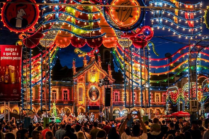 São João de Braga: Private Four Hour Festival Tour in Crespos