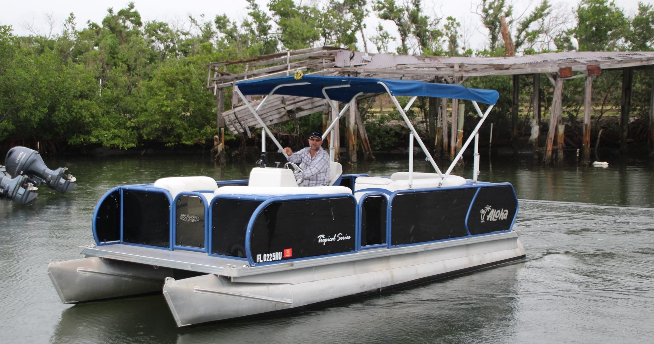 Pontoon Cruising at Lemon Bay with Englewood Rental Boats