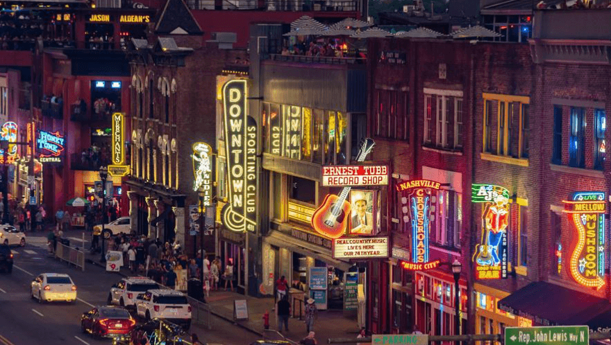 Epic Nashville Bar Crawl: Explore Broadway’s Best Bars with VIP Access