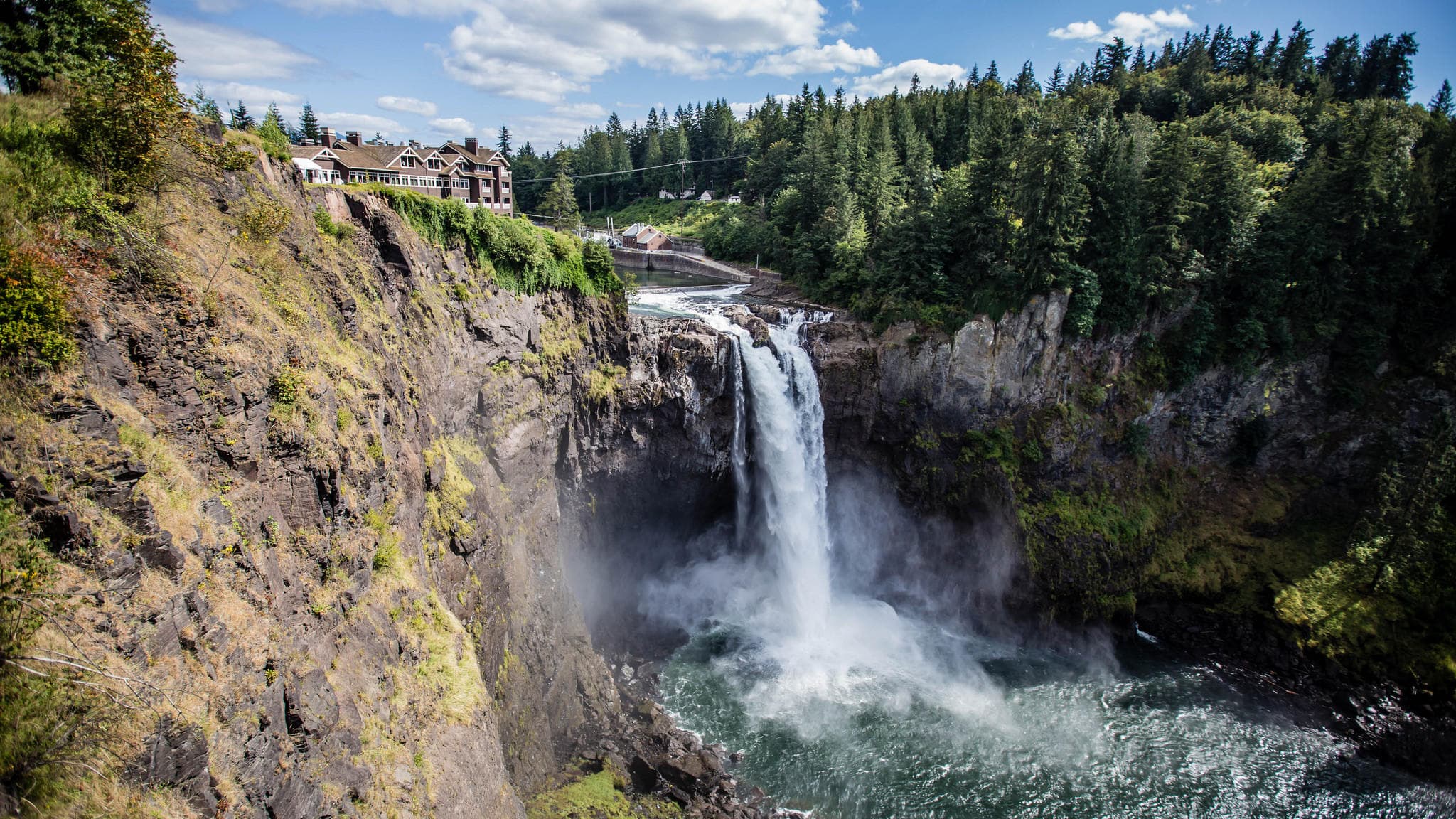 Snoqualmie Falls & Woodinville Wine Tasting Adventure