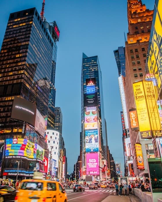 Jazz in Times Square: Midtown Jazz History Walking Tour from Carnegie Hall photo 1