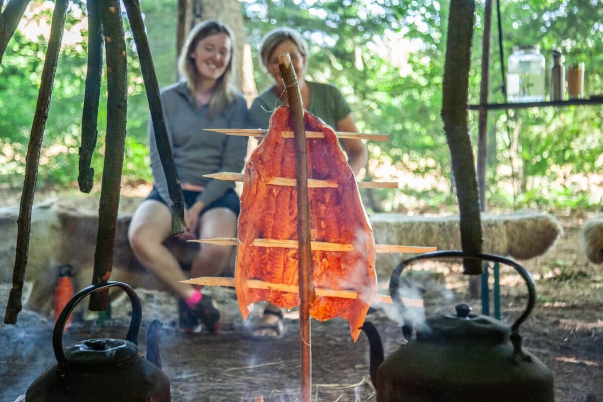 Bushcraft Introductie: Hands-On Wilderness Skills Near Leersum, Utrecht photo 2