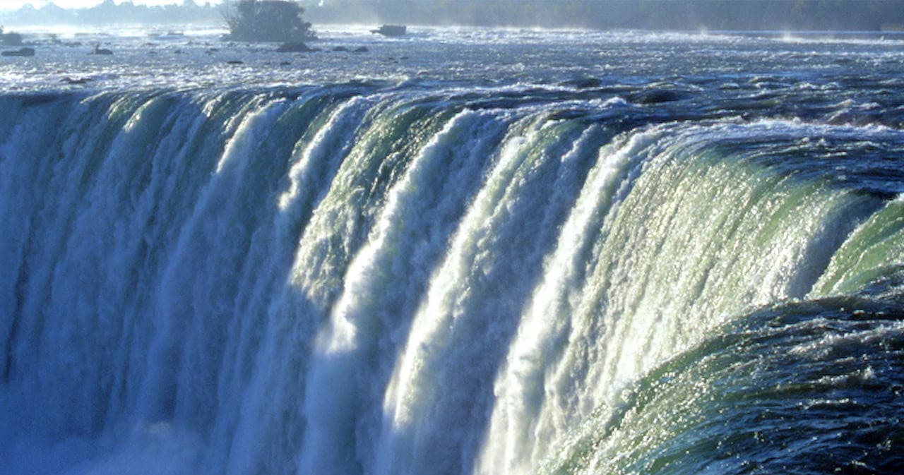 Niagara Tour with TBCL – Toronto Bus Co. Ltd. Offers an Unforgettable Day
