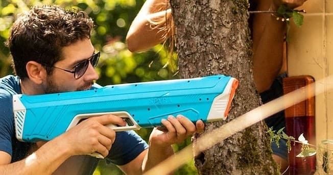 Backyard Water Wars: Mobile Water-Gun Parties in Buckeye, Arizona