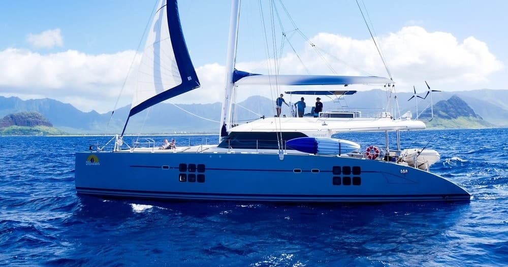 Sailing Charter Adventure on Oahu Windward Side