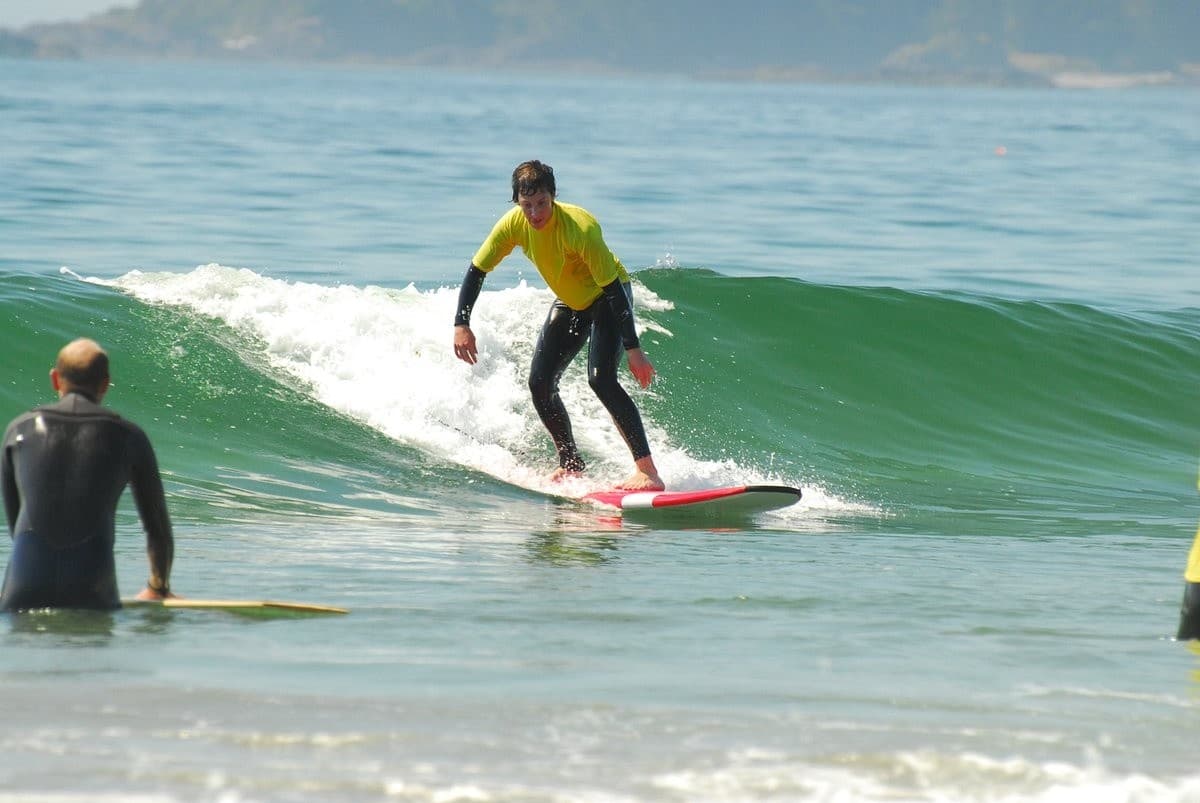 Master Tofino’s Waves: Private 1-on-1 Surf Lesson