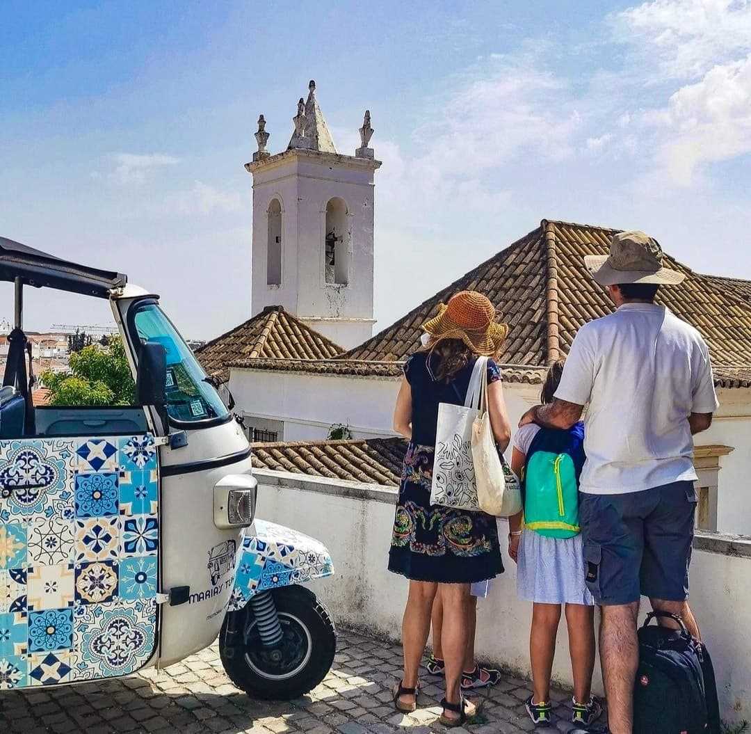 Tavira Tapas & Wine Tour with Maria's Tuktuk