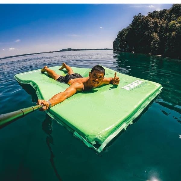 1-Hour Floating Water Mat at Kal Beach — JOBE Manta Rentals in Coldstream