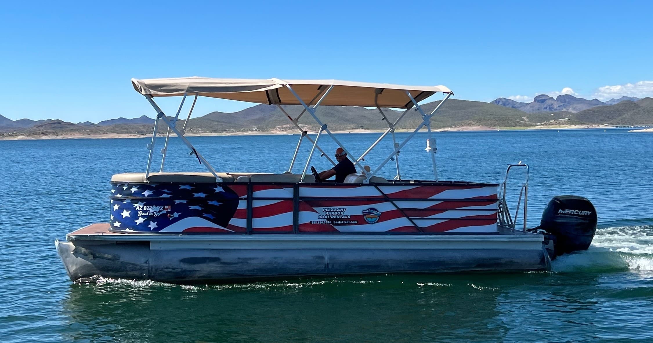 Pontoon Boat Rentals at Pleasant Harbor in Peoria, AZ
