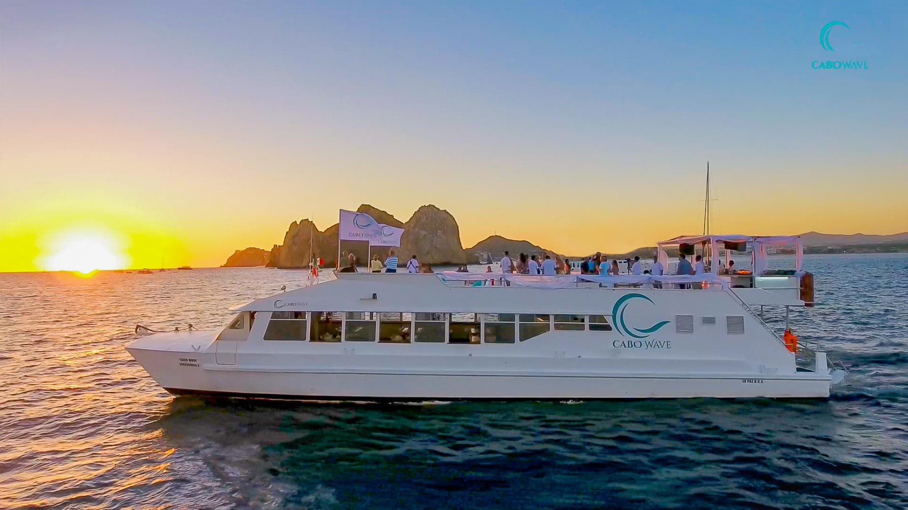 Exclusive Cabo Wave Private Charter in Cabo San Lucas