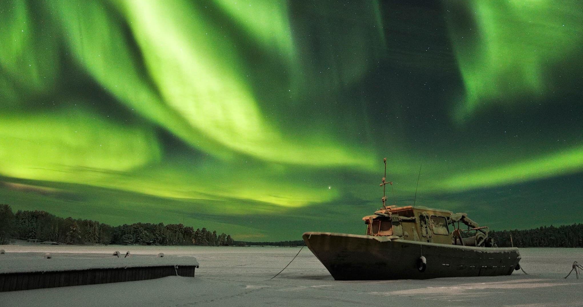 Explore Finnish Lapland on an Exhilarating Snowmobiling Adventure