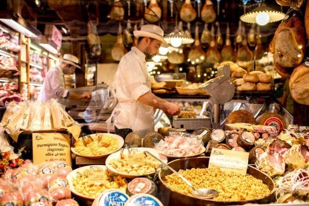 Italygate Bologna Walking Food Tour: Culinary Adventures in Bologna