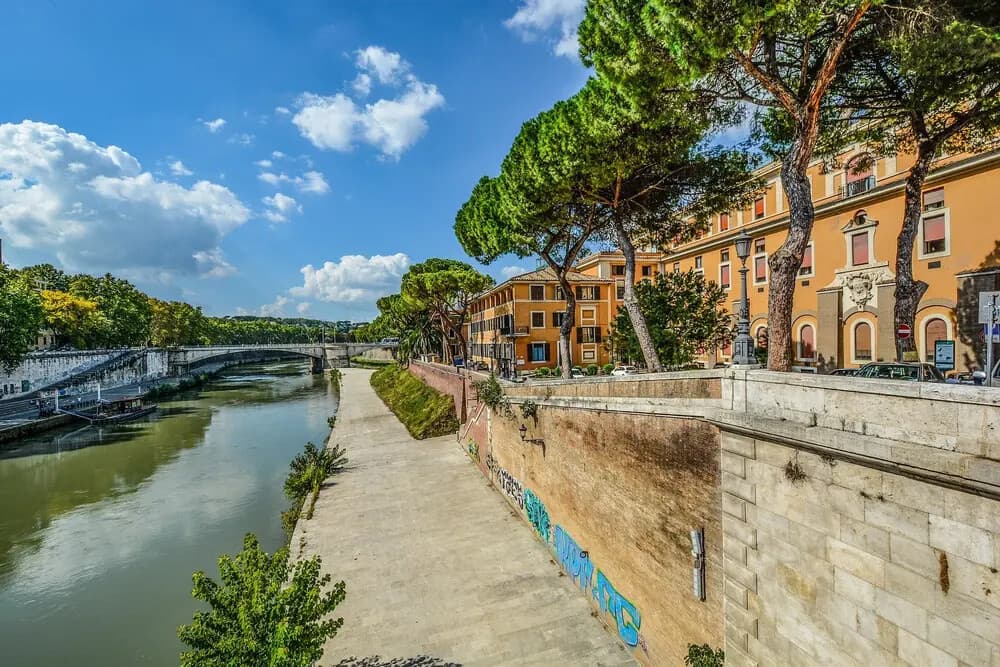 Trastevere & Jewish Ghetto Walking Tour with Pizza Tasting in Rome photo 1