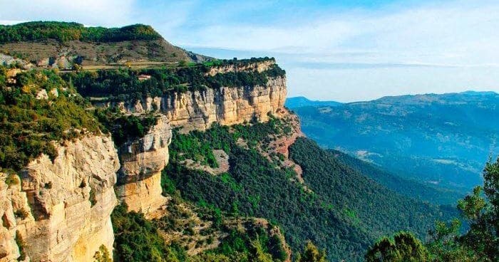 Catalan Trails: Rural Catalonia Hiking & Rupit Medieval Town Tour