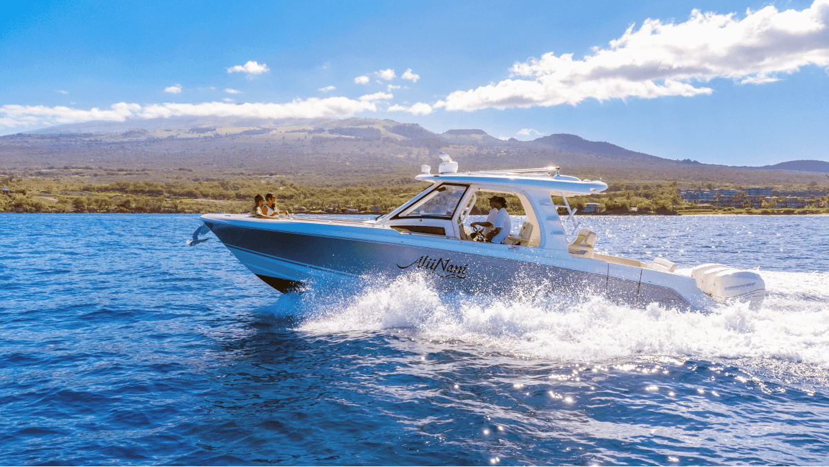 Private Maui Charter from Maalaea Harbor: Molokini Snorkel & Lanai Cruise photo 1