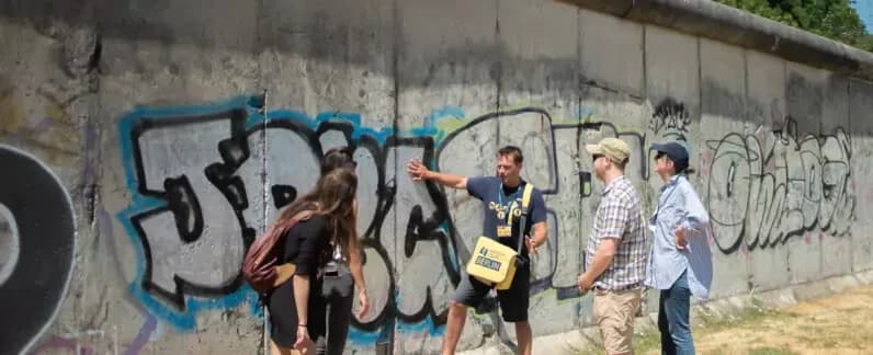 Berlin's Best: Third Reich & Cold War 2-Hour Walking Tour at Brandenburg Gate