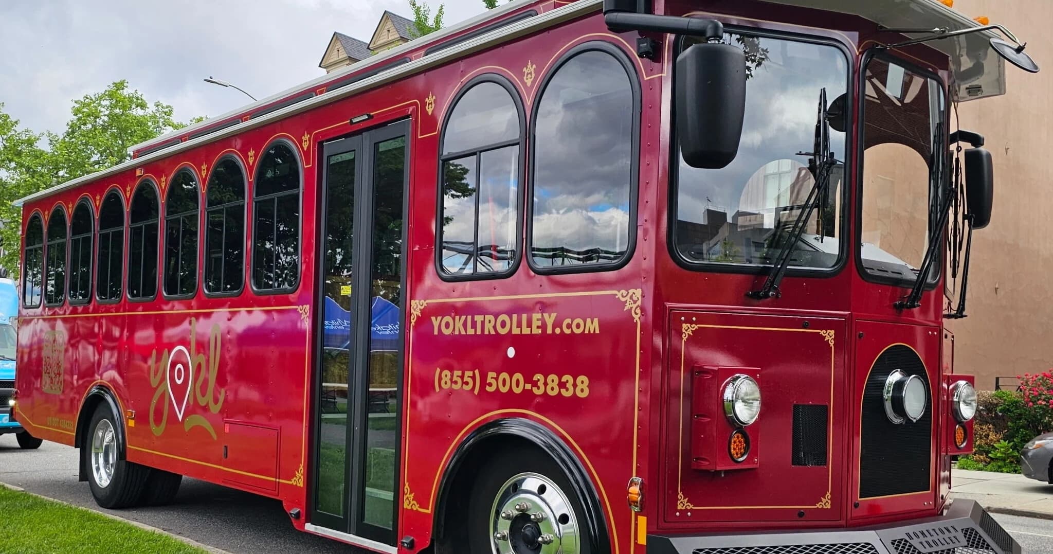 Winter Warm-Up Food Tour on Lulu: Hershey’s Cozy Trolley Tasting Experience photo 1